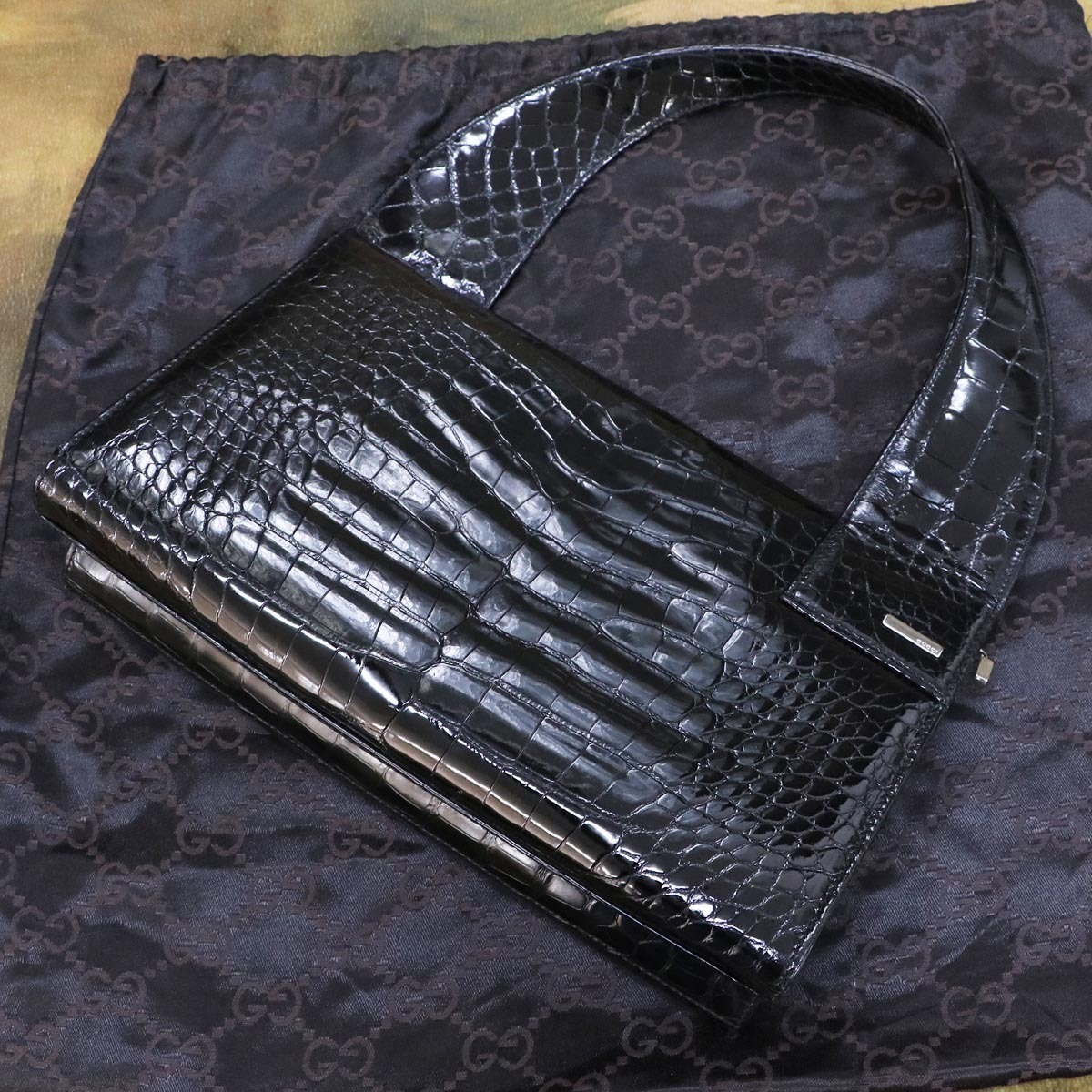 本物 極上品 グッチ 幻 TOMFORDコレクション限定 最高級クロコダイルレザー フレームバッグ ブラック クロコ ハンドバッグ 保存袋付 トム・フォード最後のGucciコレクションは今なお燦然と輝く | SSENSE 刷新の「グッチ」、継続路線の「トム フォード」、再起の「バリー」 新