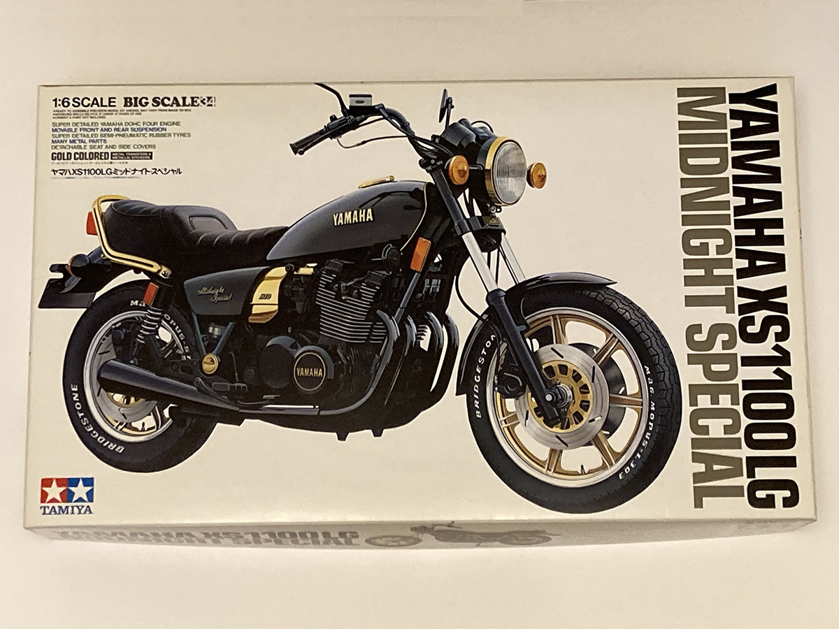 タミヤ1/6ヤマハXS1100LGミッドナイトスペシャル 再生産キット 
