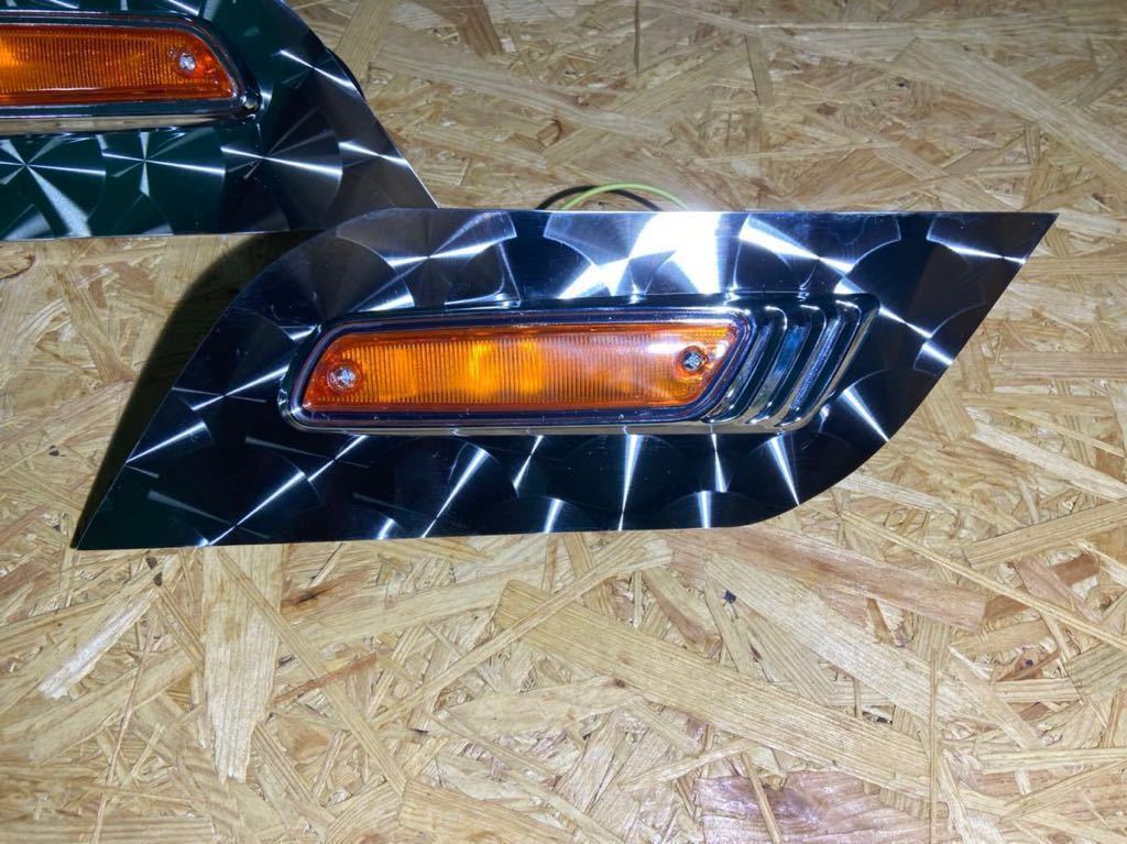 17プロフィア ローレルウィンカー ウロコ 日野17プロフィア ローレル