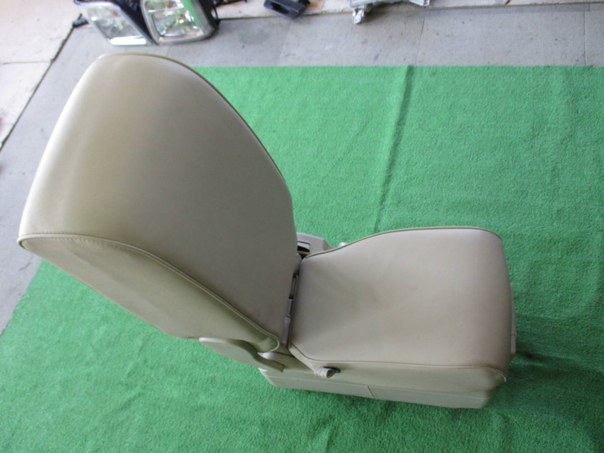 AIR4510 保証付 エルグランド NE51 2列目 レザー センターシート H16年 