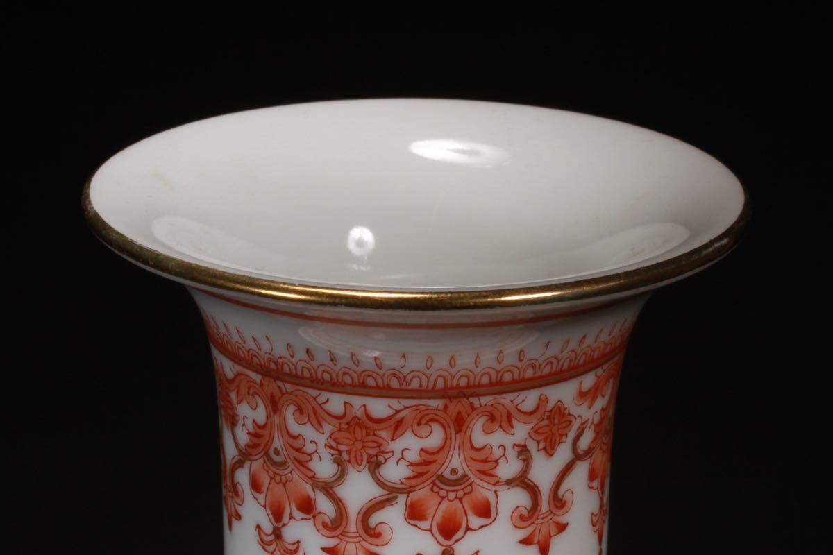 後】CE010 在銘 紅彩人物図花瓶 古美術 骨董品 古玩 時代物 古道具