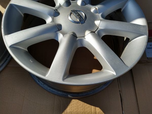 セドリック グロリア Y34 Yahoo!オークション - セドリック／グロリアの中古車流通量 日産　Y34 セドリック　グロリア　純正　17インチ 7.5J オフセット+35 5穴 PCD114.3 アルミホイール　2本セット　中古品 B