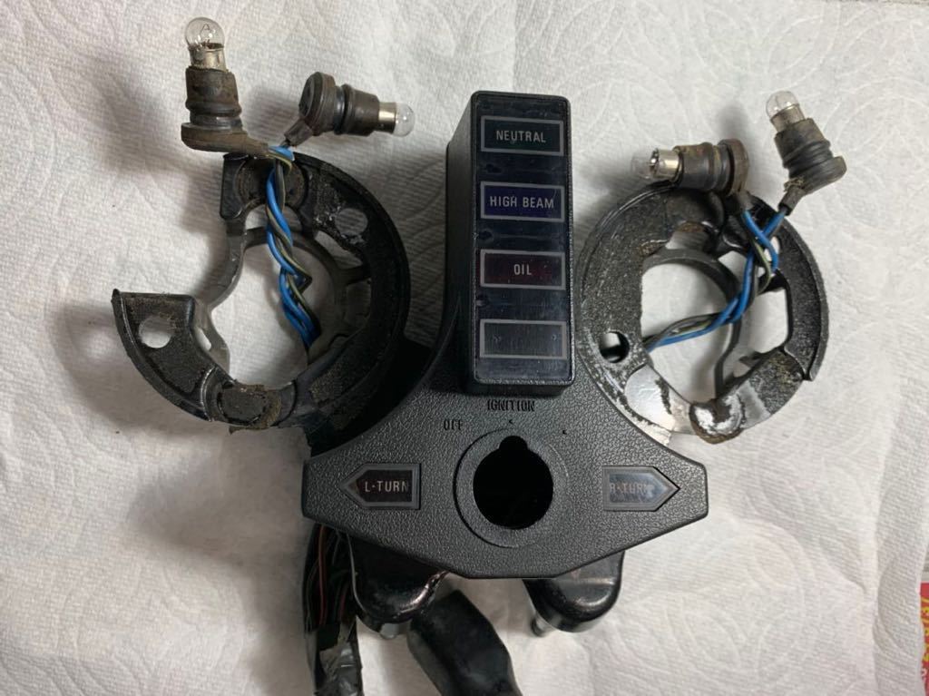  Z系 純正メーターブラケット 検 z1 z2 kz fx mk2(カワサキ用)｜売買されたオークション情報、yahooの商品情報をアーカイブ公開 - オークファン カワサキ用