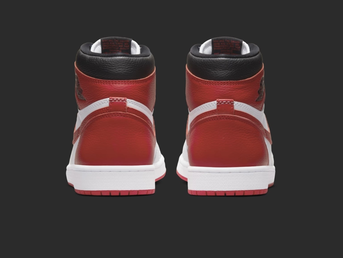 送料無料 新品未使用 Nike SNKRS当選 AIR JORDAN 1 RETRO HIGH OG 