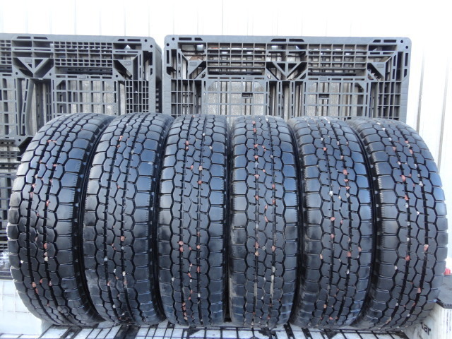 ○1313 ミックス 深溝9.5分山 DUNLOP SP LT21 195/70R17.5 112/110L LT