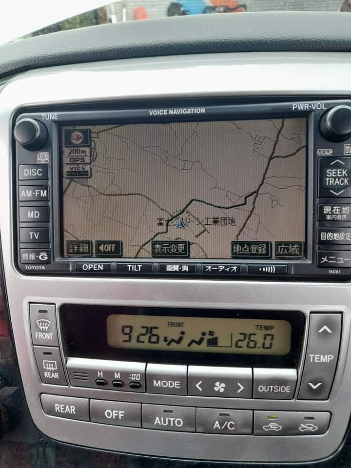 トヨタ純正 ナビモニター 10系アルファード ☆86120-58070☆16061