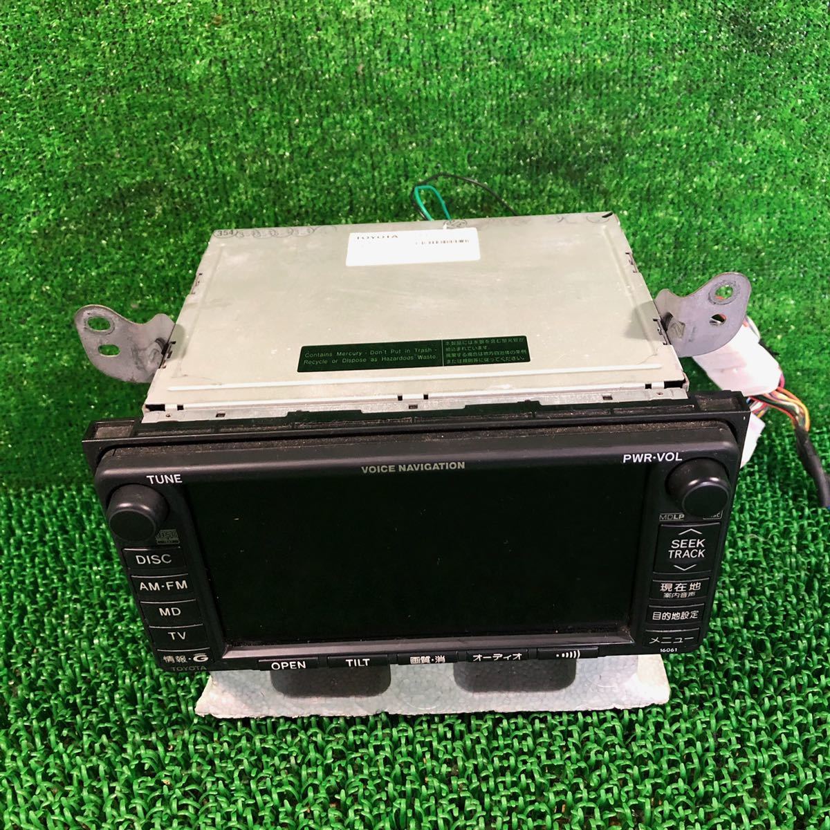 トヨタ純正 ナビモニター 10系アルファード ☆86120-58070☆16061