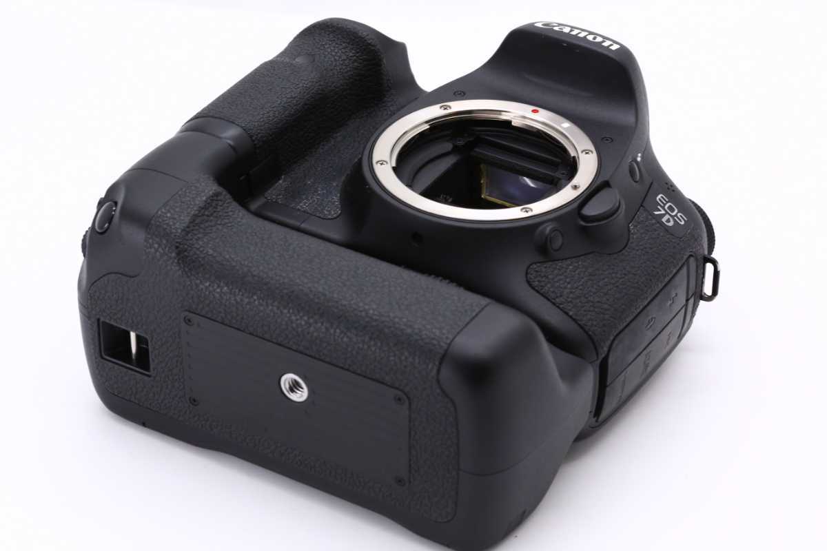 Canon キヤノン EOS 7D ボディ＋BG-E7 バッテリーグリップ #54865487