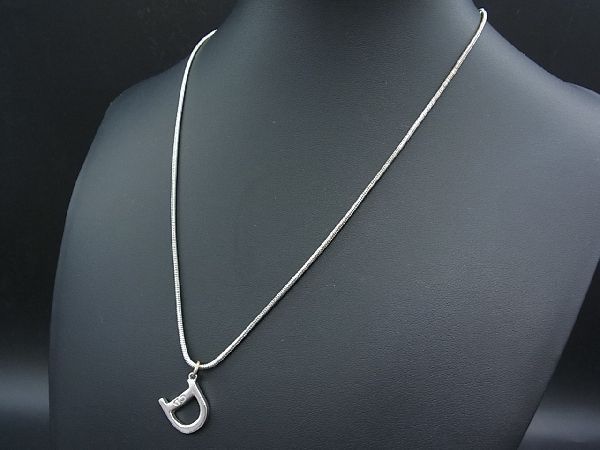 1円 Christian Dior クリスチャンディオール ネックレス ペンダント アクセサリー メンズ レディース シルバー系 A6309fm 服飾小物 売買されたオークション情報 Yahooの商品情報をアーカイブ公開 オークファン Aucfan Com