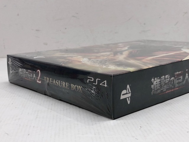 056 (A)【未開封】 PS4 進撃の巨人 2 トレジャーボックス 
