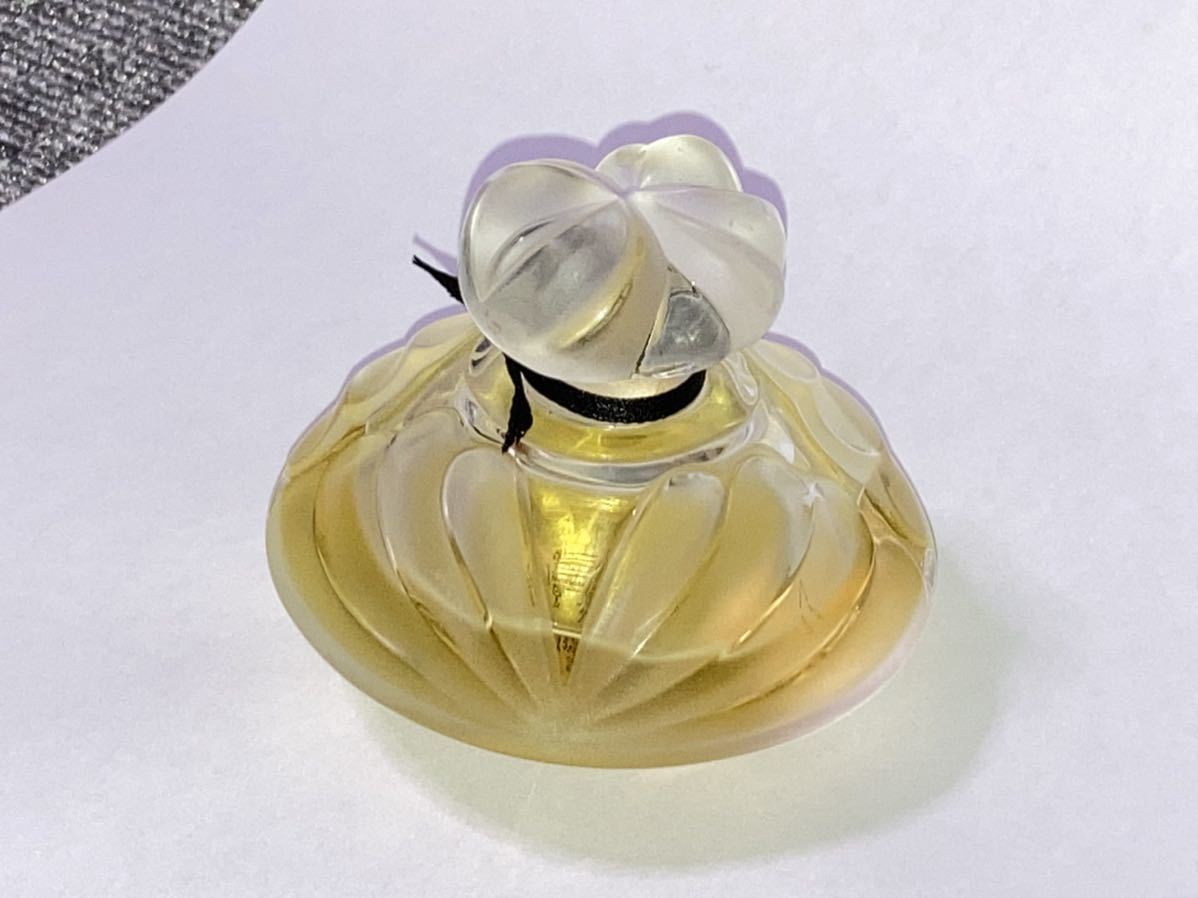 CARON Caron Moi PARFUMS N'Aimez | キャロン – 香水 30ml que Que