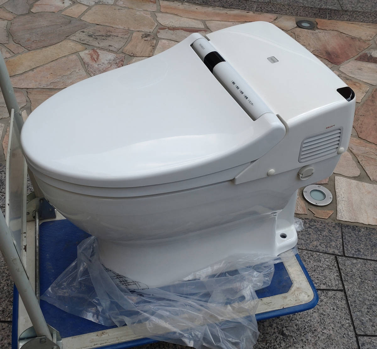 ネオレスト 引き取り限定 TOTO NEOREST SD3 ウォシュレット一