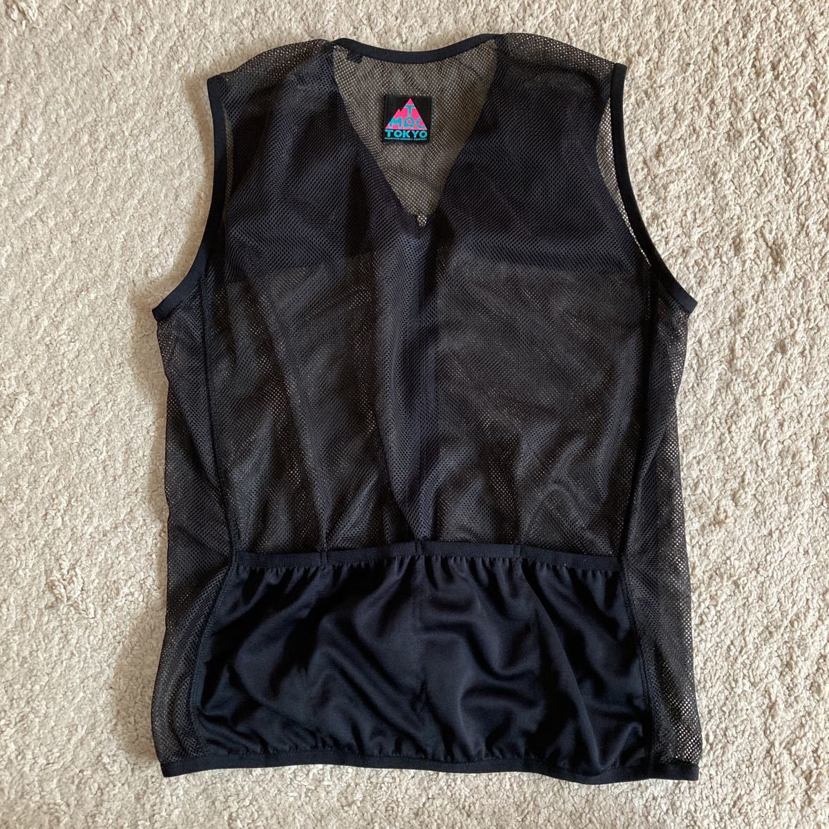 美品 エルドレッソ 荒っぽく ランニングベスト Sサイズ 売買された 