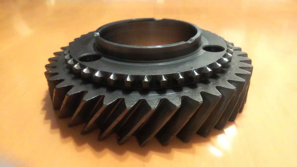 希少 ホンダ インテグラ DC2 SIR用 メインシャフト ギヤ 中古品 DB8 