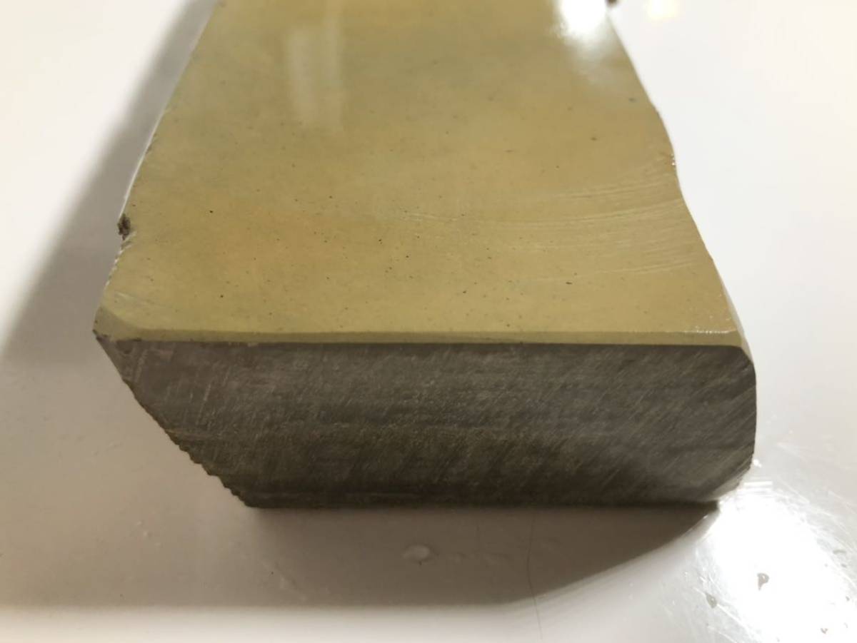 天然砥石 若狭 戸前 778g 合砥 仕上砥 鉋 鑿 大工道具 包丁 小刀 彫刻刀 木彫 カミソリ 研ぎ 研磨 砥石 天然砥石 若狭 | 道具の専門 若狭田村山巣板 -