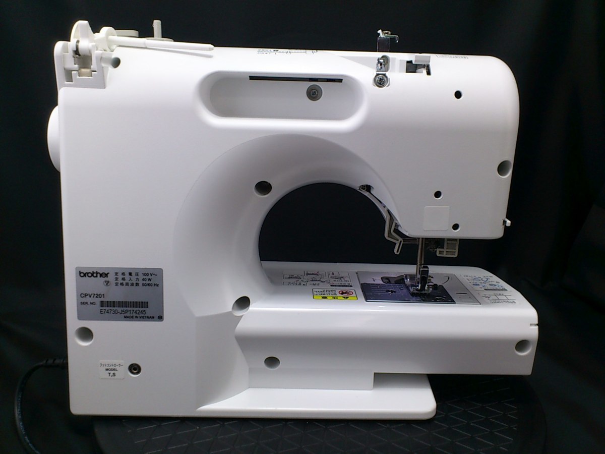 スヌーピ☆ブラザーコンピュータミシン SENSIA 100SN CPV7201 ☆美品☆