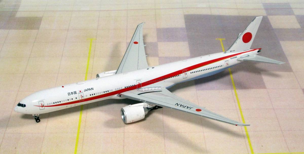 □Aviation 400 航空自衛隊 政府専用機 B777-300ER 80-1111 1/400
