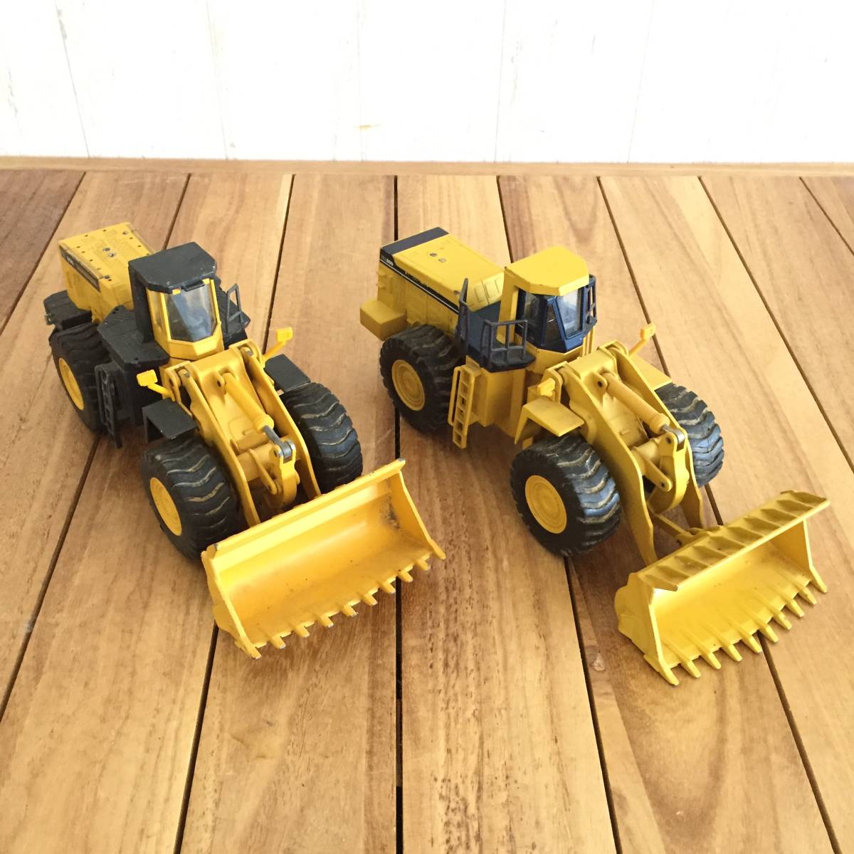 コマツ建機 WA900 WA800 ホイールローダー 2セット 決めれ 1/50 