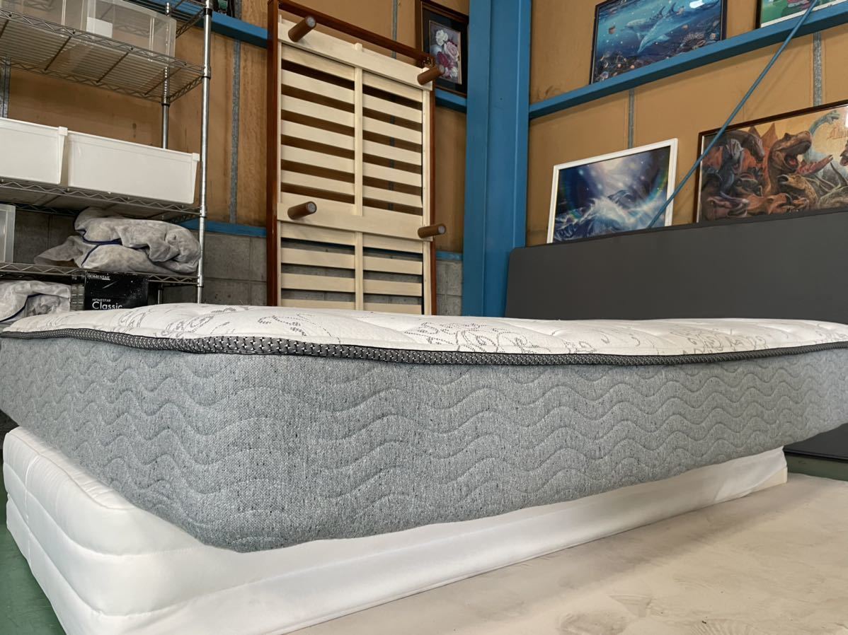 新古品）シモンズビューティーレストマットレスダブルサイズ