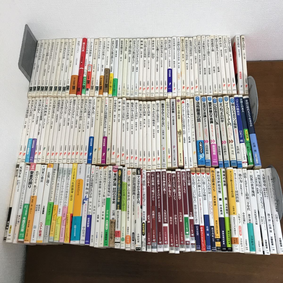 正規品，豊富な 大量 新書 まとめ売り 約150冊セット 岩波新書多め/中公新書/ちくま新書/ブルーバックス/ベスト新書/光文社/祥伝社/PHP/文春 Ａ589(その他)｜売買されたオークション情報、yahooの商品情報をア その他