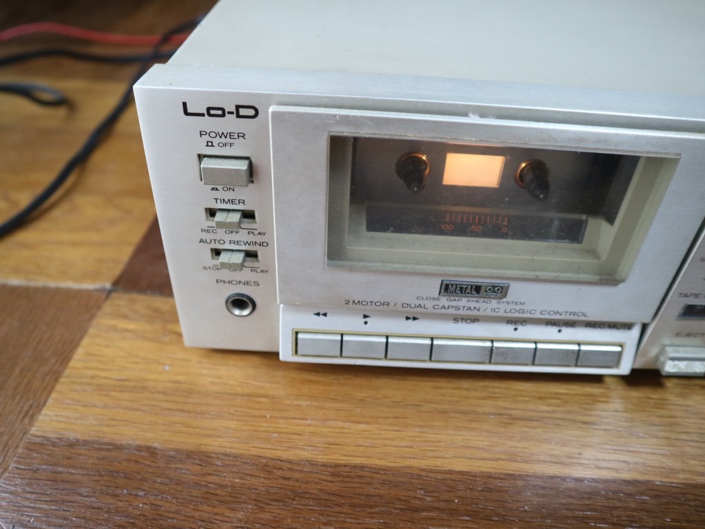 HITACHI 日立 LO-D ステレオカセットデッキ D-90S 昭和レトロ ジャンク