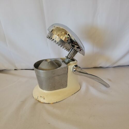 Vtg Chrome Rival JuiceOMat Tilt Top Manual Citrus Press Juicer White NJ848 海外(海外商品購入代行)｜売買された