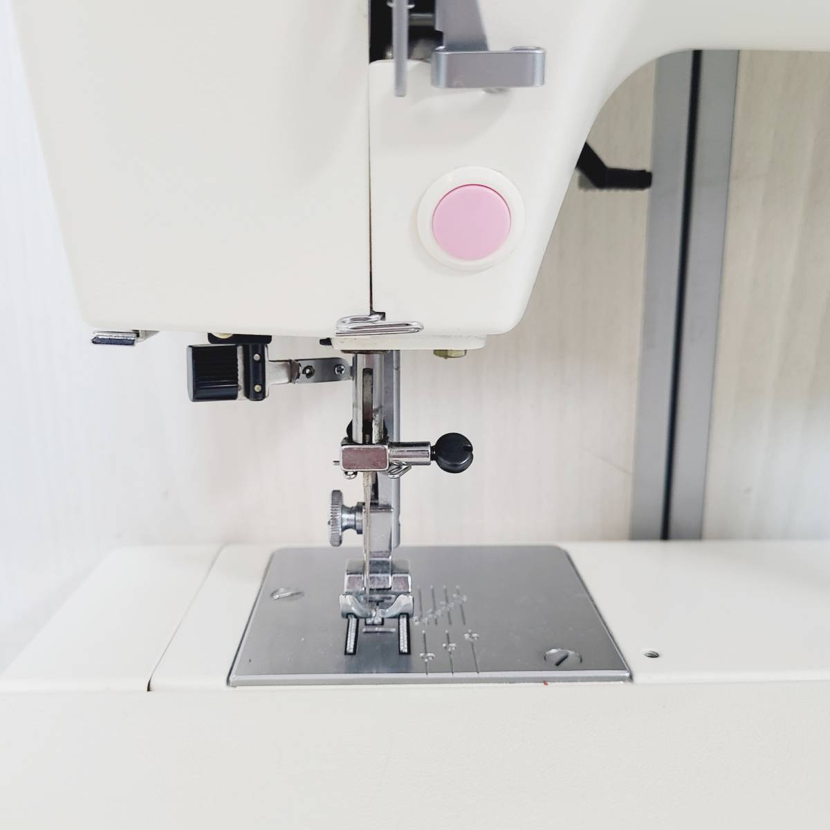 C5887】 JANOME ジャノメ NEW HOME 7310 ミシン ライト点灯 針動作OK