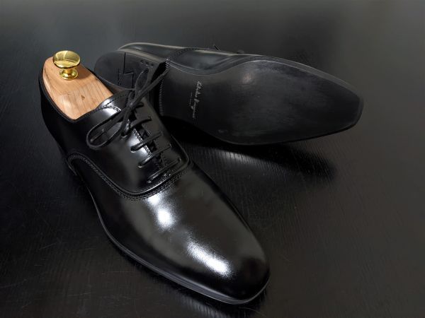 使用僅か】フェラガモ