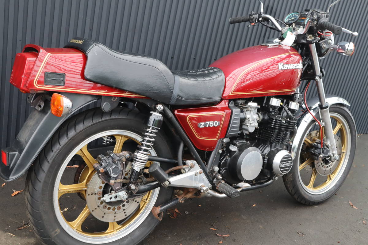 Z1/ Z2 /Z550FX Z400FX Z750RS 当時物 /ロングピッチ kawasaki タンク