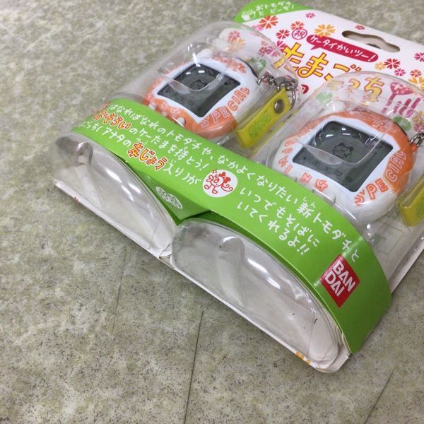 1円～ 未開封 バンダイ 祝ケータイかいツー! たまごっちプラス 春の2コ 