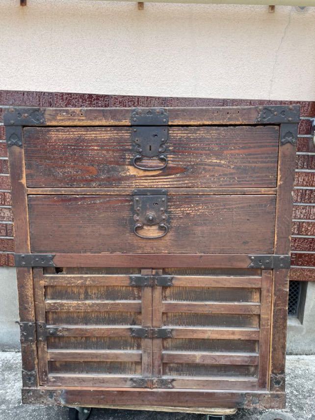 船箪笥 銭箱 時代箪笥 骨董 帳場箪笥 古民具 |家具の販売・