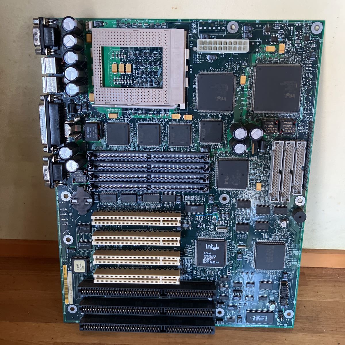Socket 0 - Gateway Intel 1 Motherboard Pentium | RAM CPU w⁄ 200MHz