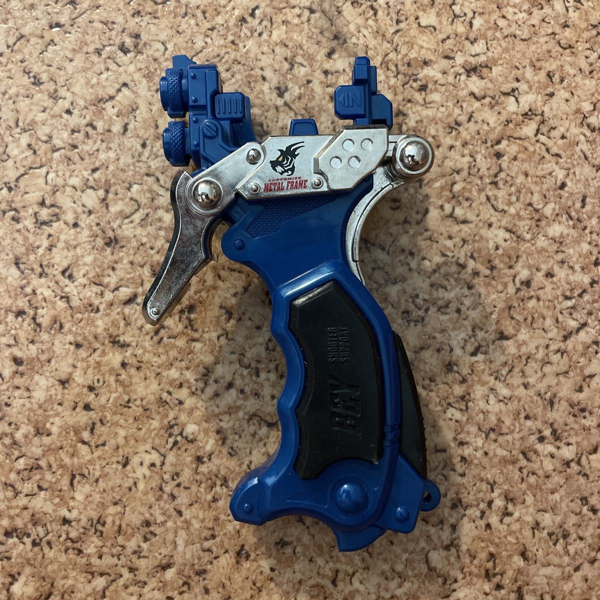 爆転シュートベイブレード カスタマイズグリップ メタルフレーム