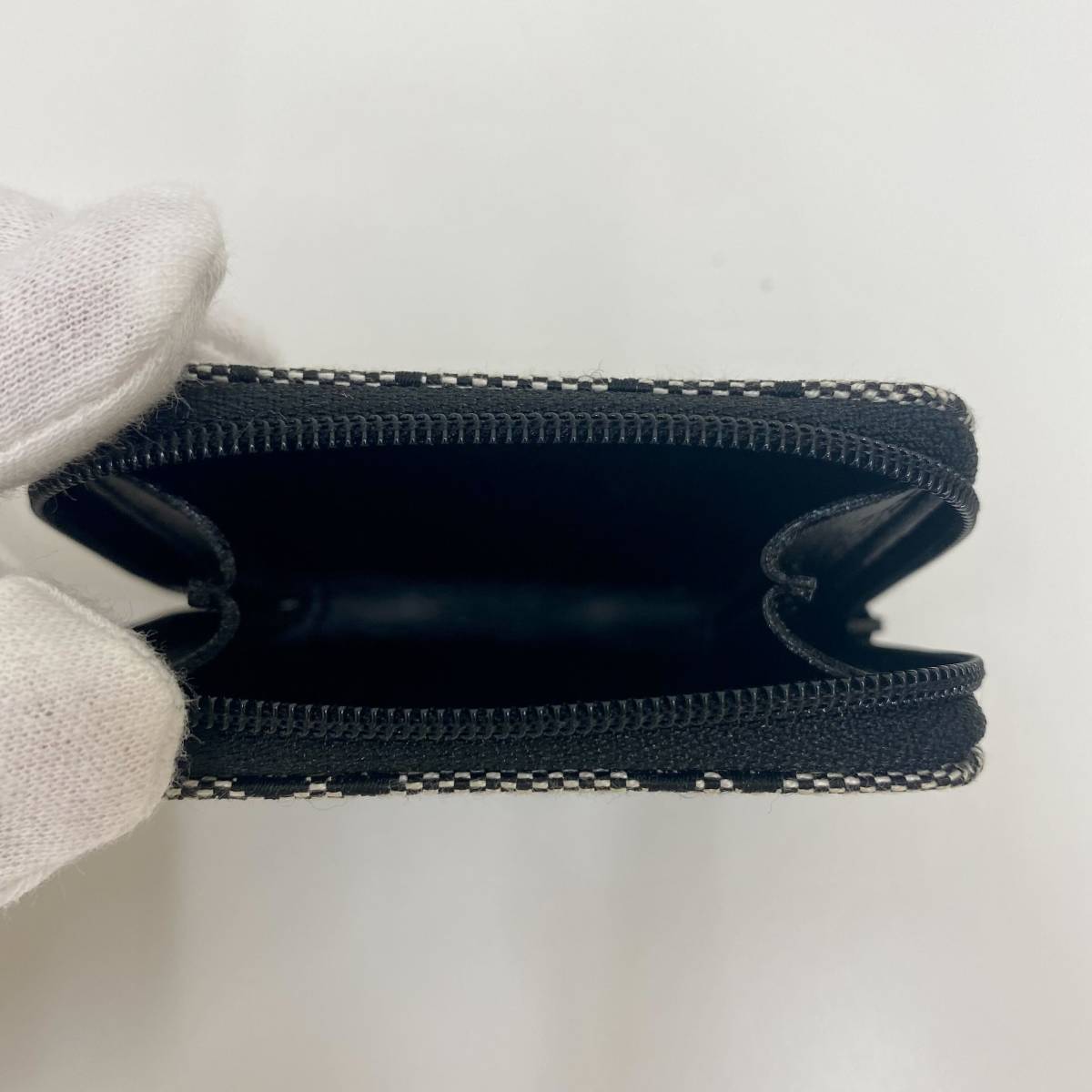 新品同様 GUCCI グッチ ロゴ コインケース 小銭入れ ラウンド 