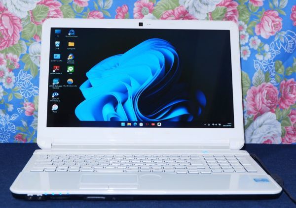 2226☆FUJITSU ESPRIMO D588/VX Core i3 8100 HDD/無 メモリ/8GB BIOS
