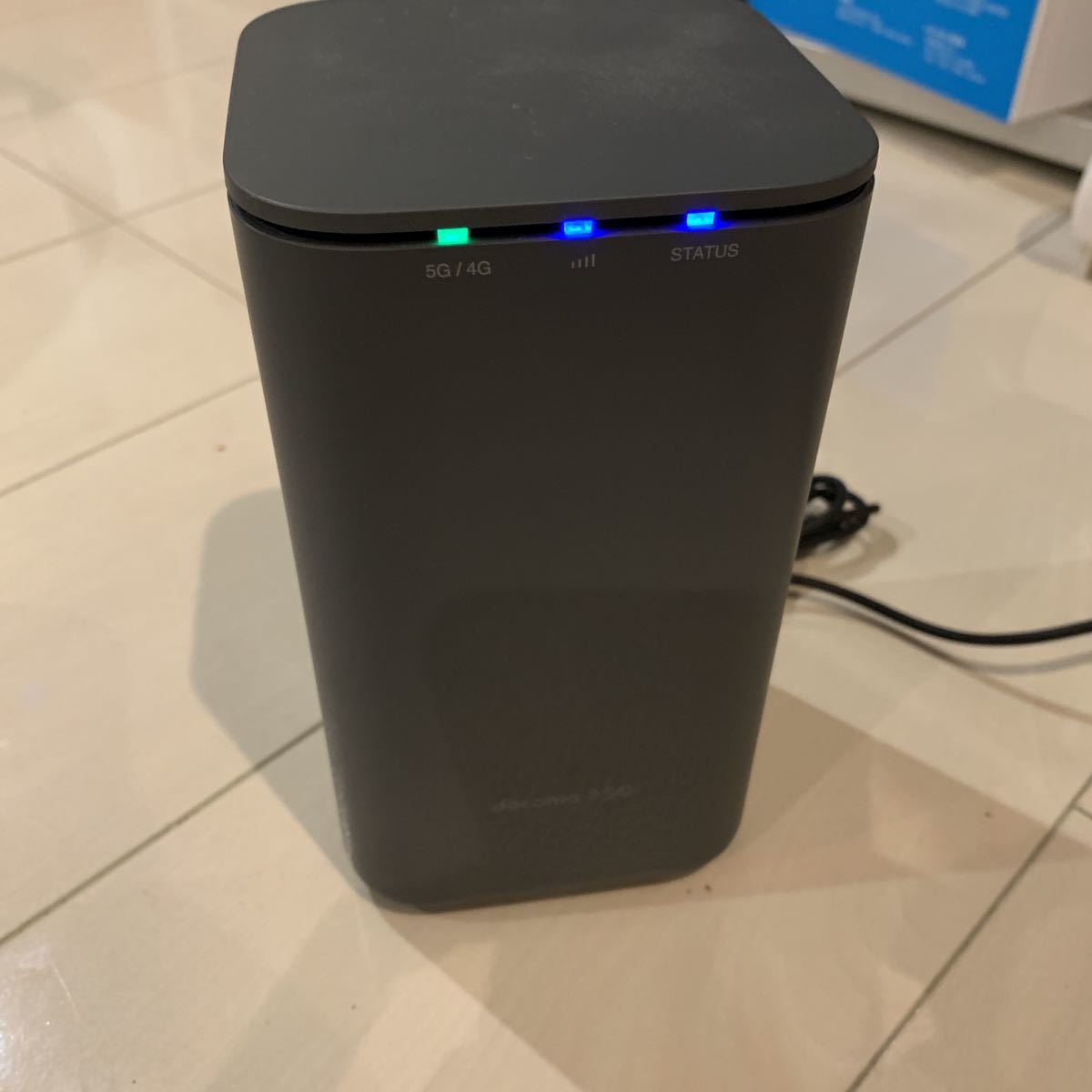 ドコモ docomo home 5G HR01 ホームルーター WiFi home5G docomo