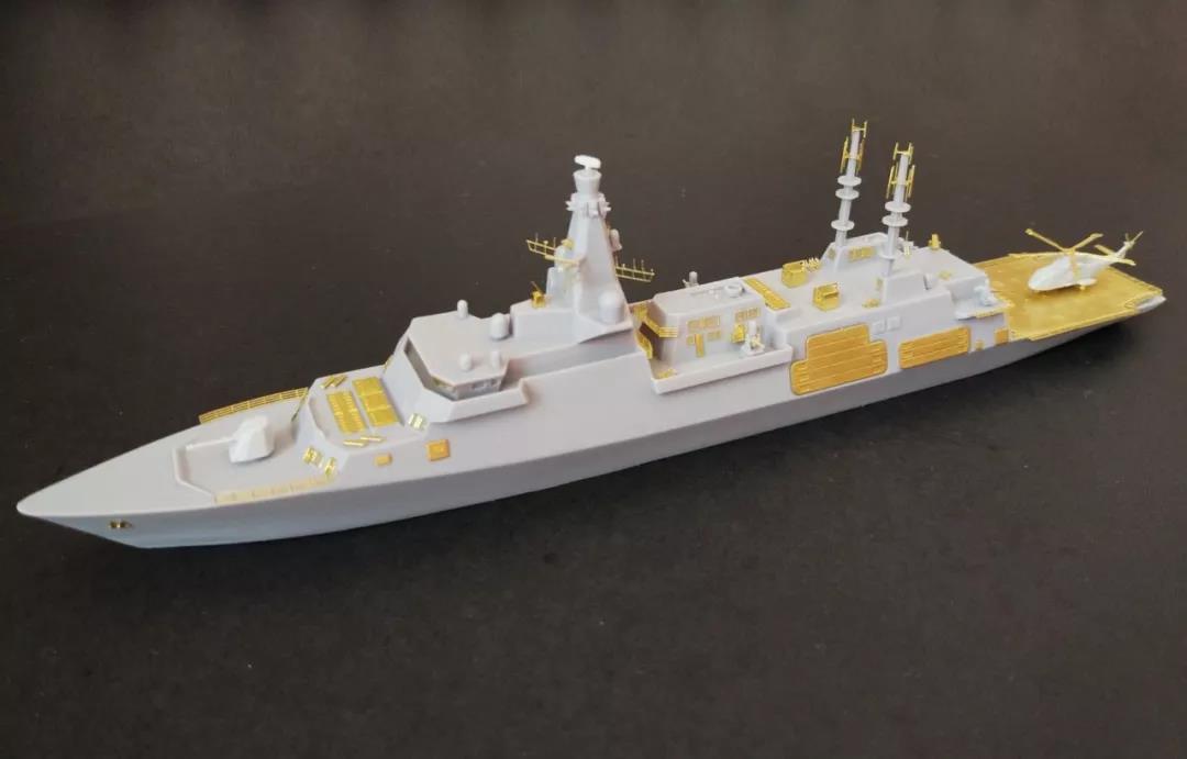 フリゲート　出品 S031 1/700 現用 イギリス海軍 26型フリゲート グラスゴー用スーパー