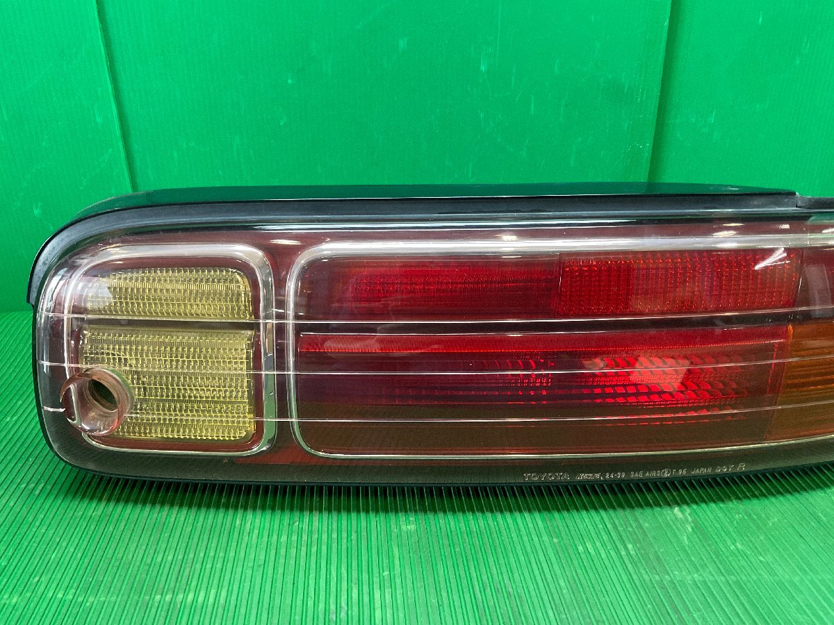 ソアラ GT JZZ31 後期 純正 テールランプ 左右 24-39 30 31803 M428