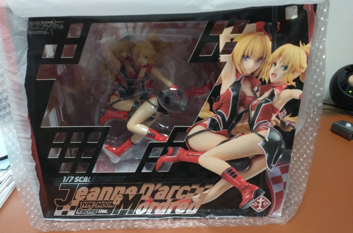 正規品】ジャンヌ・ダルク&モードレッド TYPE-MOON Racing ver. プラス