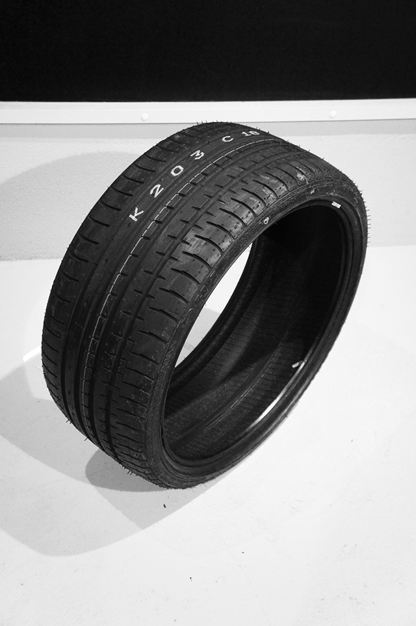 アクセレラ PHI XL PHI255&frasl;30ZR20 1本 225-35 255/30R20 アクセレラ PHI 新品 サマータイヤ 沖縄県・離島は発送不可