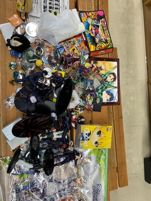 東京リベンジャーズ 僕のヒーローアカデミア 呪術廻戦 鬼滅の刃 ワンピース 黒子のバスケ等 人気アニメグッズ フィギュア 大量まとめ売り