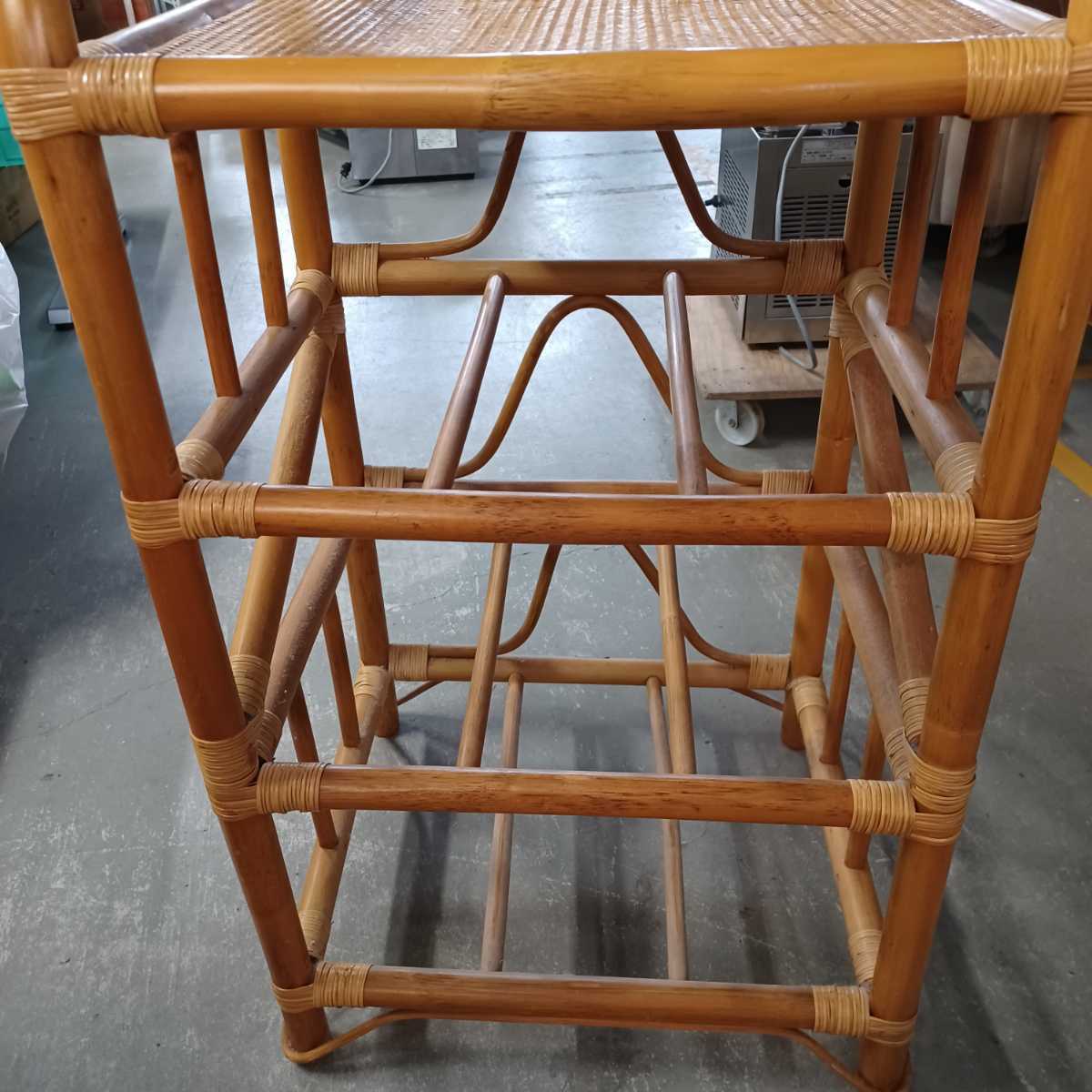 う794〉ラタンチェスト【KOiZUMi】 藤三段 収納box 家具 高さ約80cm 藤