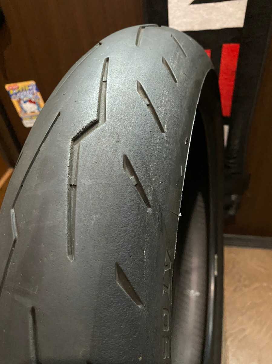 中古MCタイヤ DIABLO PIRELLI SUPERCORSA 2021年製造 V3 2023年製造 V4 120&frasl;70ZR17 中古 SP 0 SC1 ピレリ Pirelli 正規メーカー品