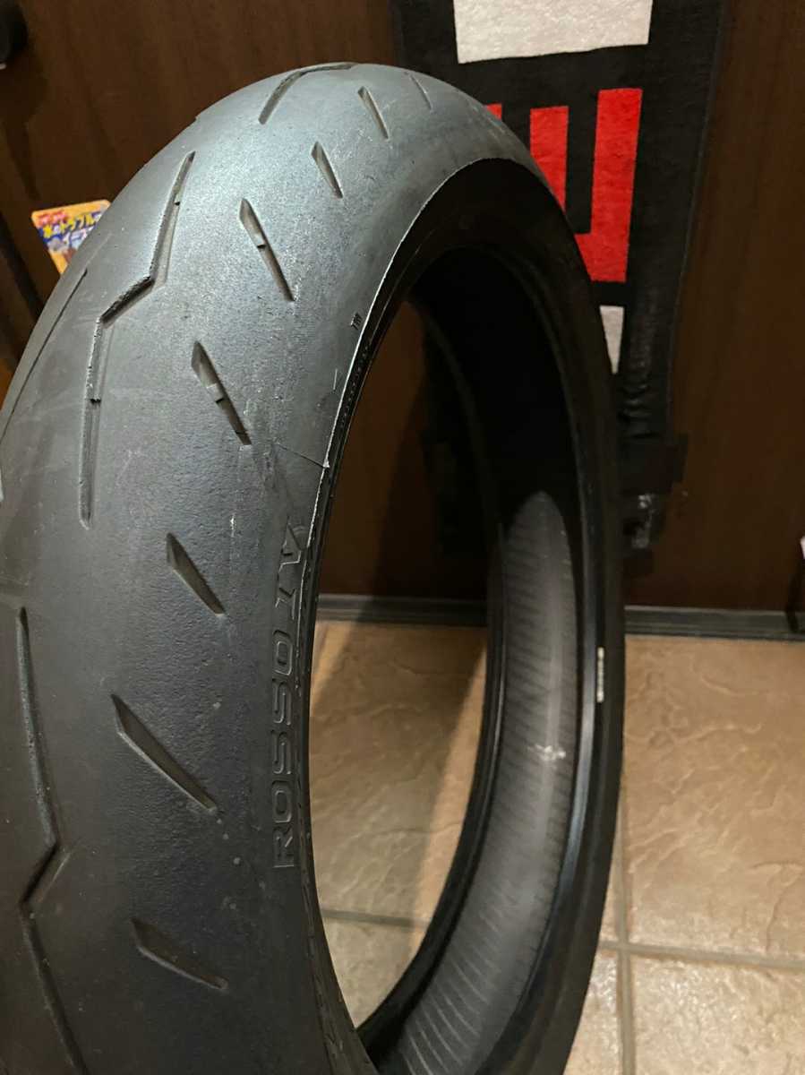 中古MCタイヤ DIABLO PIRELLI SUPERCORSA 2021年製造 V3 2023年製造 V4 120&frasl;70ZR17 中古 SP 0 SC1 ピレリ Pirelli 正規メーカー品