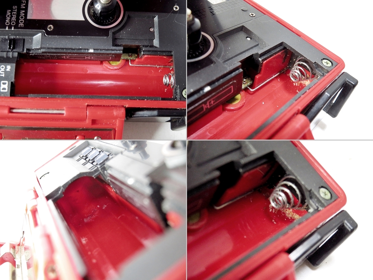 ポータブルプレーヤー Toshiba Walky auto reverse AM/FM RT-KS1 Toshiba RT-KS1 Cassette Player Radio FM/AM White Japanese model