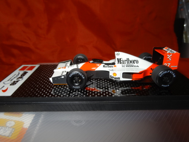 Make Up アイドロン 1/43 マクラーレン ホンダ MP4/5B "クロコダイル ノーズ" テスト モンツァ 1990 未展示 ミニカー専門店で購入後