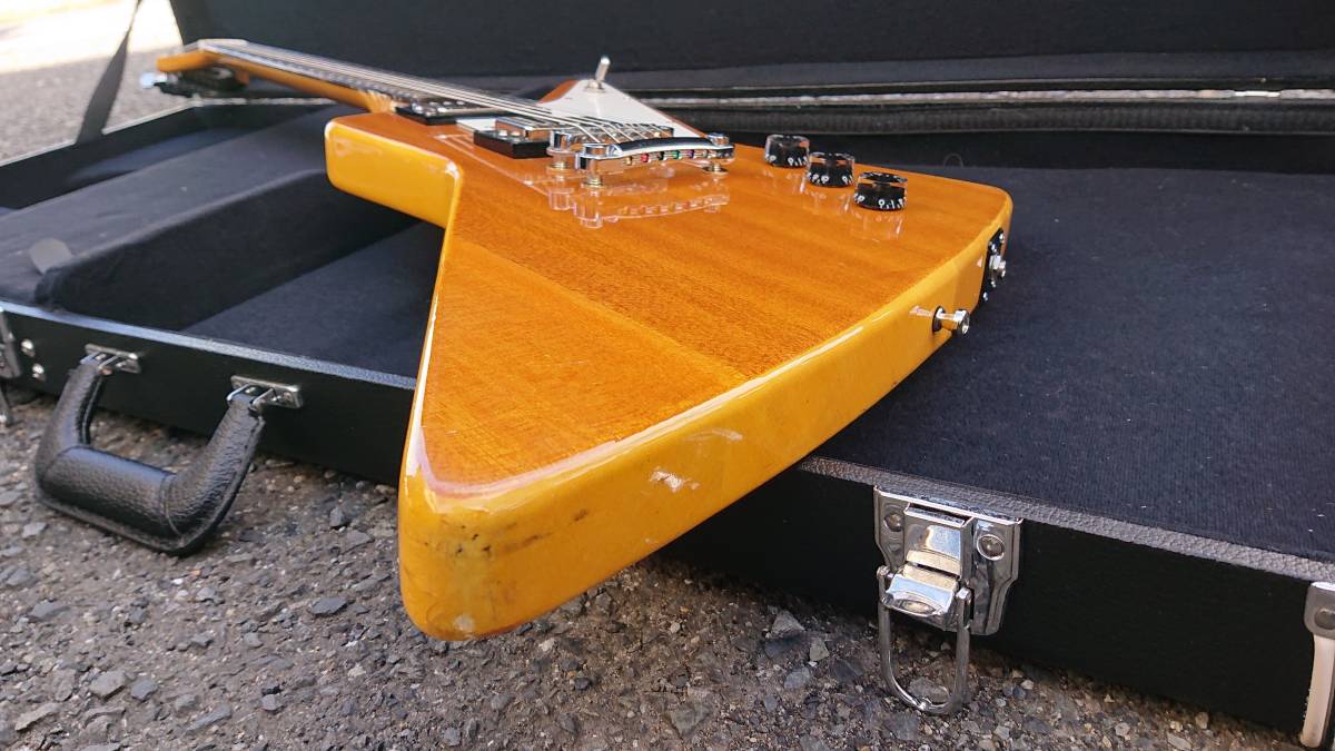 Epiphone 1958 Korina Explorer_5