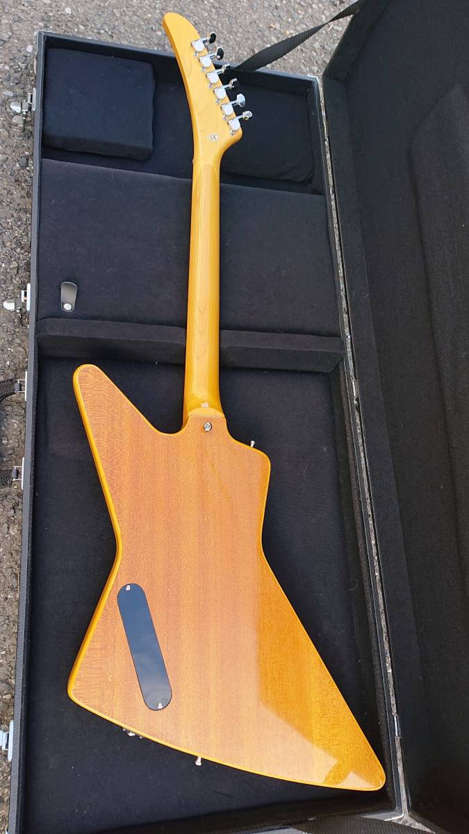 Epiphone 1958 Korina Explorer_6