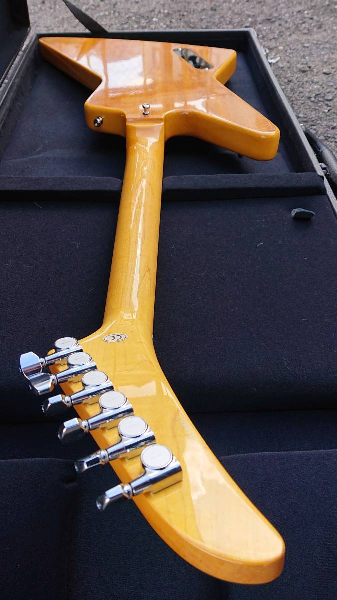 Epiphone 1958 Korina Explorer_7