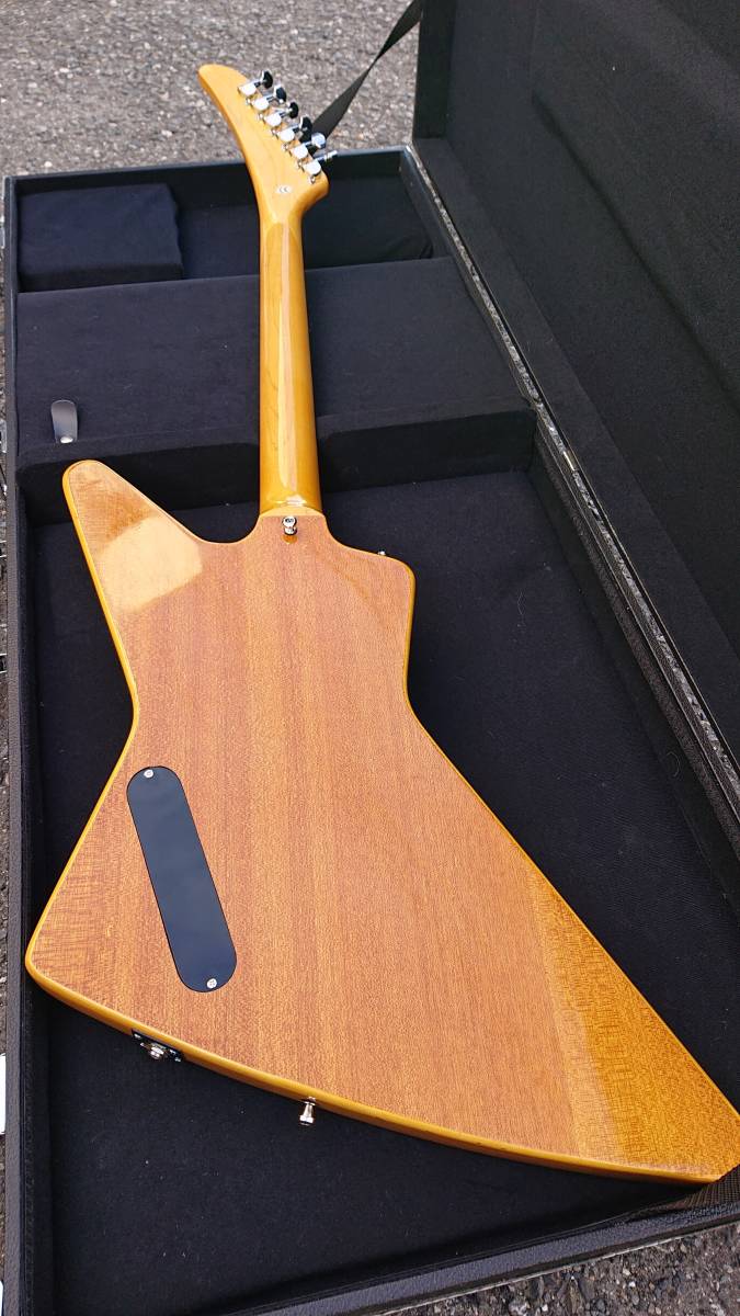 Epiphone 1958 Korina Explorer_8